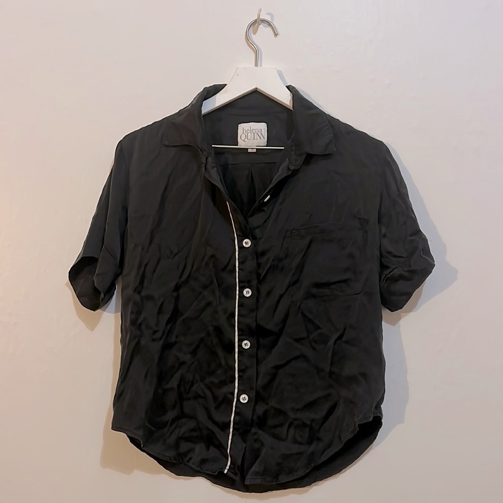 Helena Quinn 100% silk top small